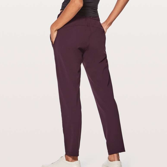 NWOT Lululemon On The Fly Pant 27" size 4 - Picture 1 of 8